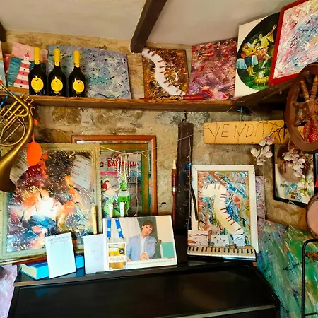 招待所 La Casa Del Sole 3*