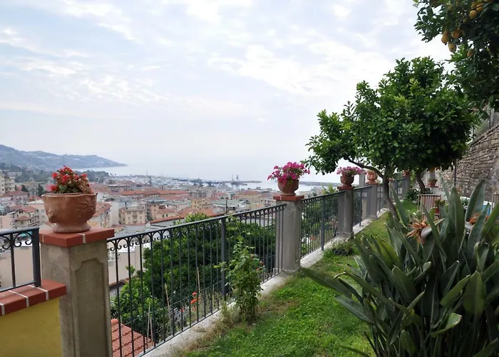 La Casa Del Sole Πανσιόν Σαν Ρέμο