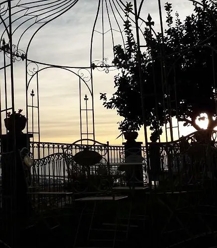 Πανσιόν La Casa Del Sole Σαν Ρέμο